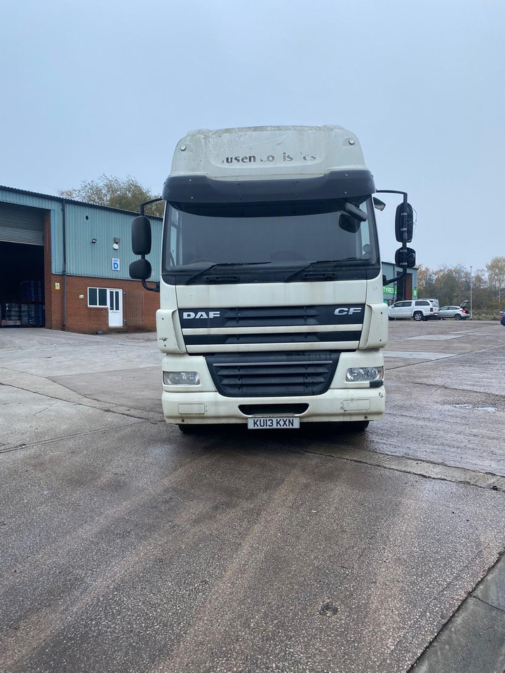 DAF CF 460 - Vilkikas: foto 2 DAF CF 460 - Vilkikas: foto 2