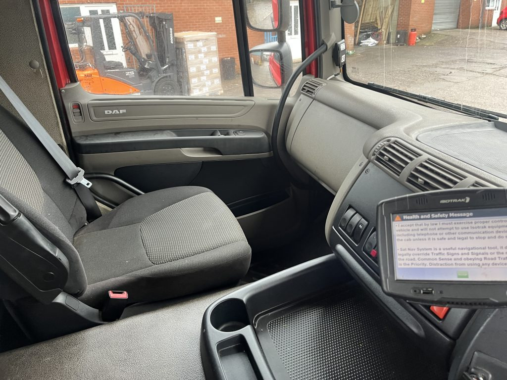 DAF CF 85 460 - Vilkikas: foto 4 DAF CF 85 460 - Vilkikas: foto 4