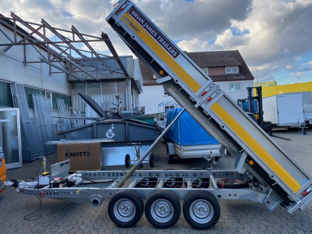 Brian James Cargo Tipper Heckkipper 3-achs, 526-4020-35-3-12, 4000 x 2000 x 300 mm, 3,5 to. - Savivartis priekaba: foto 1 Brian James Cargo Tipper Heckkipper 3-achs, 526-4020-35-3-12, 4000 x 2000 x 300 mm, 3,5 to. - Savivartis priekaba: foto 1