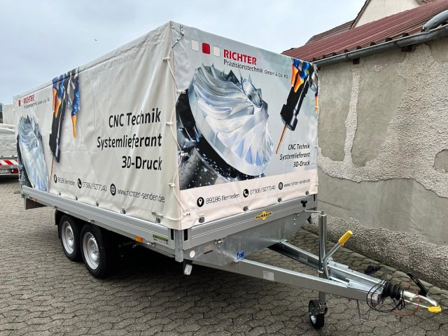 Humbaur Humbaur Plane mit Beschriftung im Digitaldruck - Automobilinė priekaba: foto 1 Humbaur Humbaur Plane mit Beschriftung im Digitaldruck - Automobilinė priekaba: foto 1