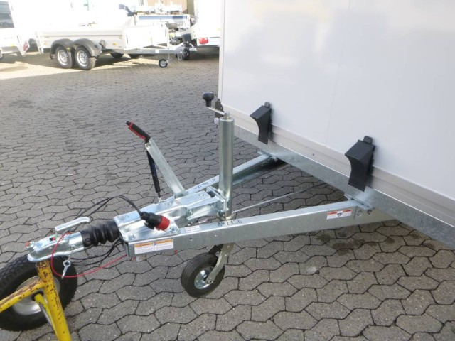 Humbaur Koffer HK 254218-20 PF30, 2,5 to. 4185x1730x1885mm - Furgonas priekaba: foto 2 Humbaur Koffer HK 254218-20 PF30, 2,5 to. 4185x1730x1885mm - Furgonas priekaba: foto 2