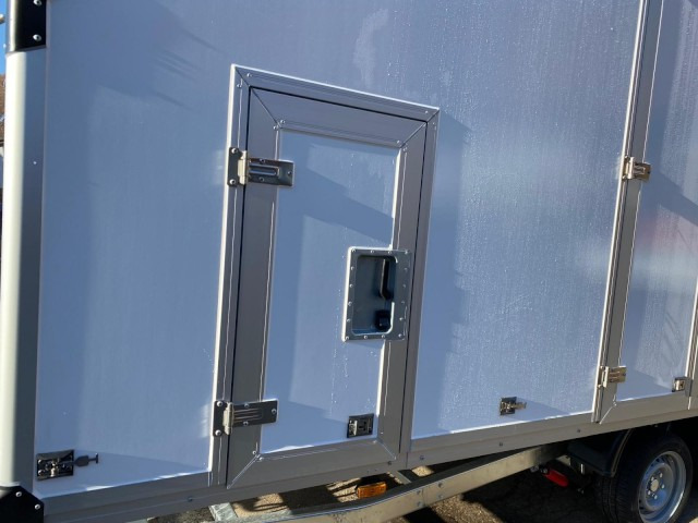 Humbaur MTKB 35 57 24-22 3,5 to. 5726 x 2334 x 2086 mm, 100 km/h - Autovežis priekaba: foto 4 Humbaur MTKB 35 57 24-22 3,5 to. 5726 x 2334 x 2086 mm, 100 km/h - Autovežis priekaba: foto 4