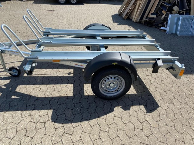 Humbaur Motorradanhänger HM 102113, 100 km/h, HM 10 21 13, 1,0 t. 2095 x 1365 x 70 mm - Motociklo priekaba: foto 4 Humbaur Motorradanhänger HM 102113, 100 km/h, HM 10 21 13, 1,0 t. 2095 x 1365 x 70 mm - Motociklo priekaba: foto 4