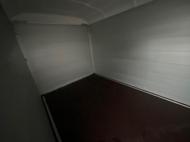 Humbaur Poly-Alu Koffer HKPA 153217, 1,5 to. 3280 x 1770 x 1800 mm - Furgonas priekaba: foto 3 Humbaur Poly-Alu Koffer HKPA 153217, 1,5 to. 3280 x 1770 x 1800 mm - Furgonas priekaba: foto 3