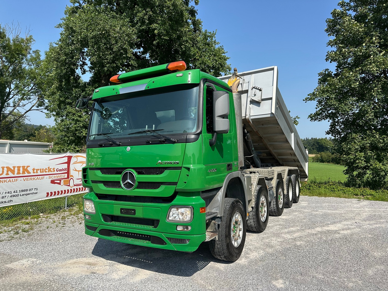 MERCEDES-BENZ Actros 4455 10x4 Moser - Hook-lift sunkvežimis: foto 1 MERCEDES-BENZ Actros 4455 10x4 Moser - Hook-lift sunkvežimis: foto 1