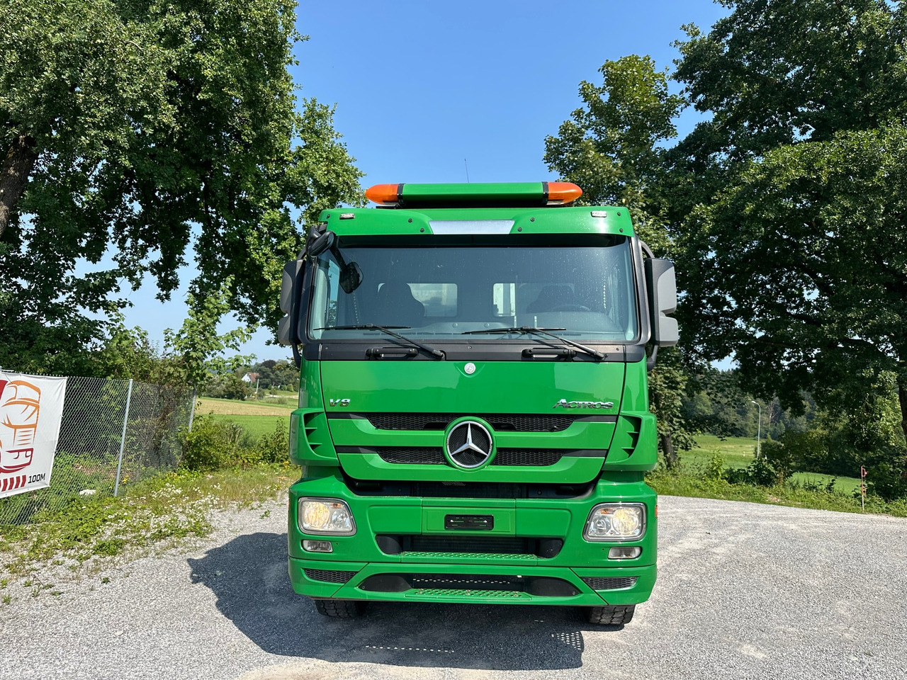 MERCEDES-BENZ Actros 4455 10x4 Moser - Hook-lift sunkvežimis: foto 5 MERCEDES-BENZ Actros 4455 10x4 Moser - Hook-lift sunkvežimis: foto 5