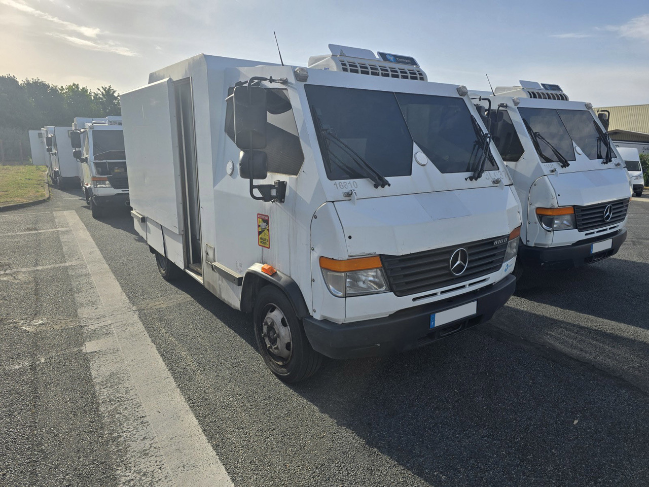Mercedes Vario 816 - Inkasatorius: foto 1 Mercedes Vario 816 - Inkasatorius: foto 1