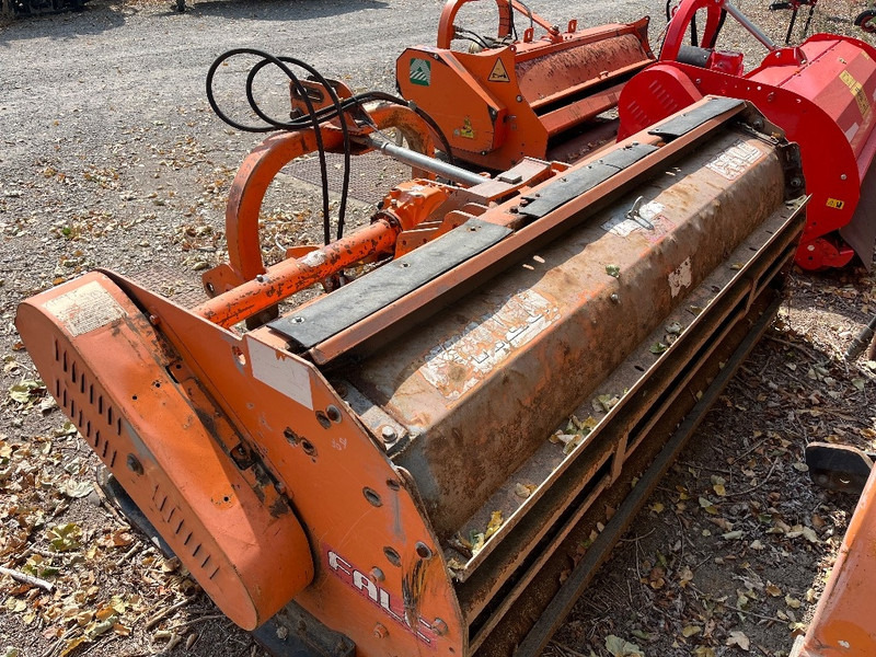 Falc AGILA 2300 - Žolės smulkintuvas: foto 3 Falc AGILA 2300 - Žolės smulkintuvas: foto 3