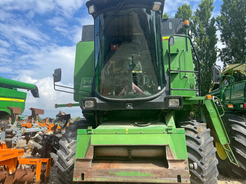 John Deere 1177 - Derliaus nuėmimo kombainas: foto 2 John Deere 1177 - Derliaus nuėmimo kombainas: foto 2