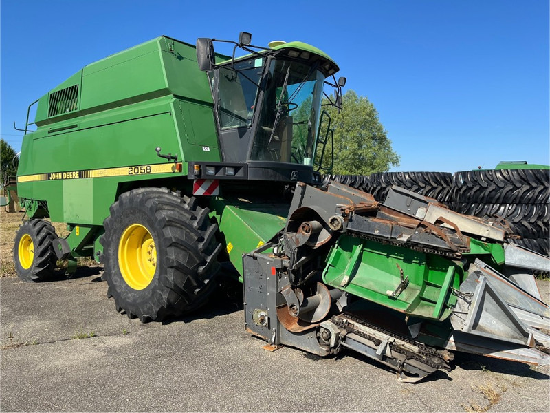 John Deere 2058 - Derliaus nuėmimo kombainas: foto 3 John Deere 2058 - Derliaus nuėmimo kombainas: foto 3