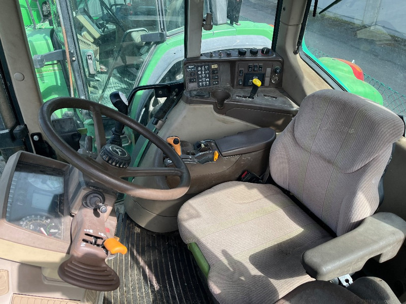Traktorius John Deere 6620: foto 8