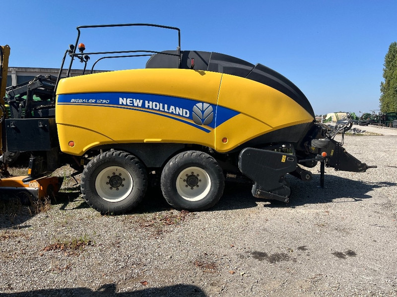 New Holland 1290 - Stačiakampių ryšulių presas: foto 5 New Holland 1290 - Stačiakampių ryšulių presas: foto 5