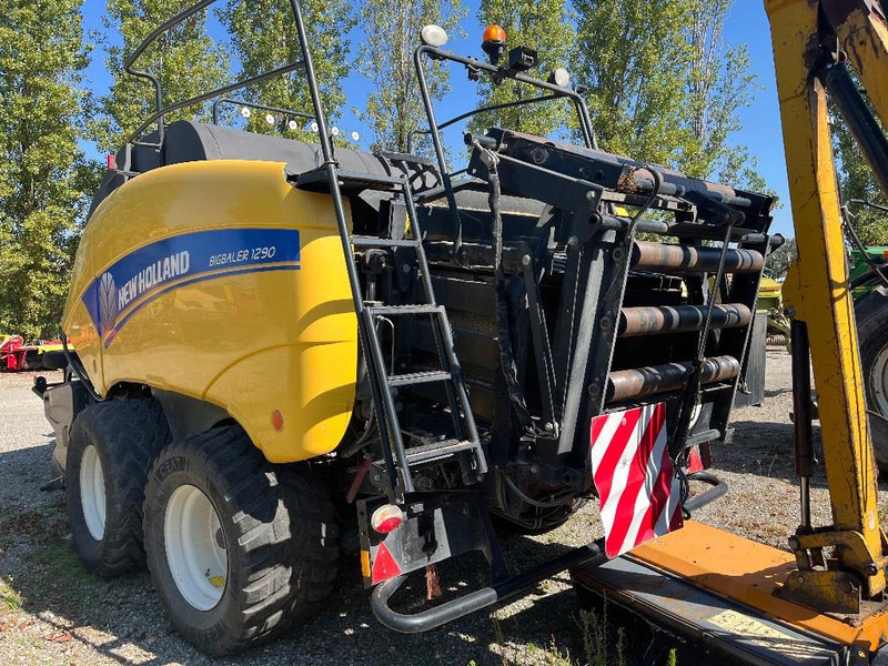 New Holland 1290 - Stačiakampių ryšulių presas: foto 3 New Holland 1290 - Stačiakampių ryšulių presas: foto 3