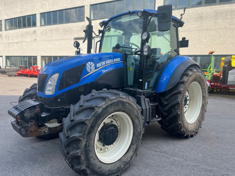 New Holland T 5.95 DC - Traktorius: foto 3 New Holland T 5.95 DC - Traktorius: foto 3