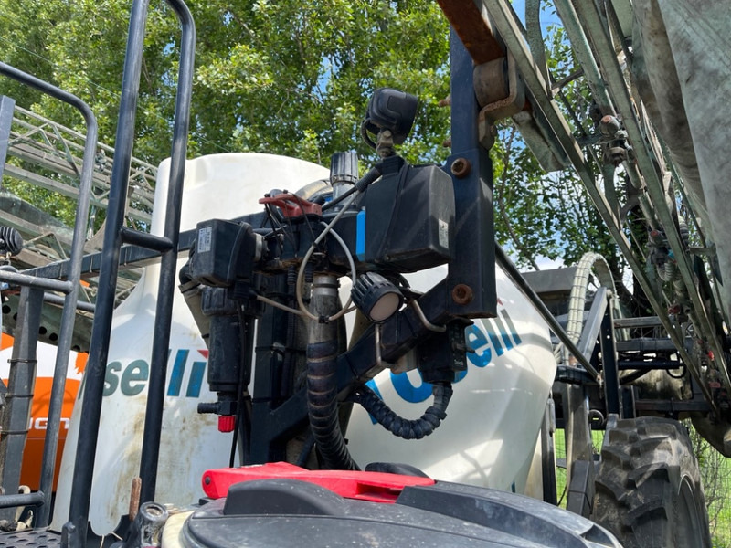 Toselli Marvel PLUS 3000 - Prikabinamas purkštuvas: foto 5 Toselli Marvel PLUS 3000 - Prikabinamas purkštuvas: foto 5