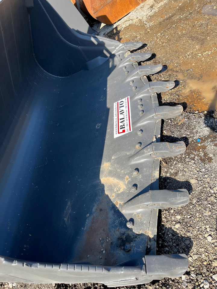 BALAVTO Loader bucket 3350 mm - Krautuvo kaušas: foto 4 BALAVTO Loader bucket 3350 mm - Krautuvo kaušas: foto 4