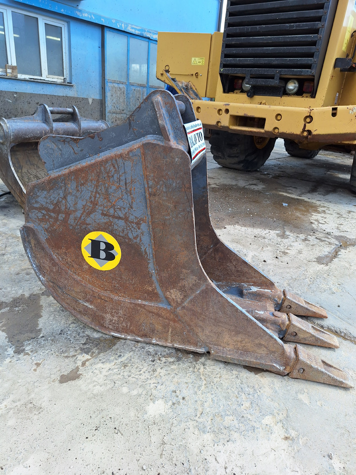 BALAVTO Trenching bucket 600 mm S60 - Ekskavatoriaus kaušas: foto 3 BALAVTO Trenching bucket 600 mm S60 - Ekskavatoriaus kaušas: foto 3