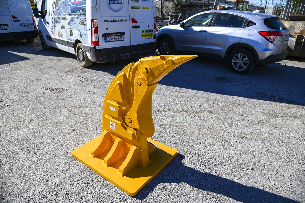 BAT BR17 - Purentuvas - Ekskavatorius: foto 3 BAT BR17 - Purentuvas - Ekskavatorius: foto 3