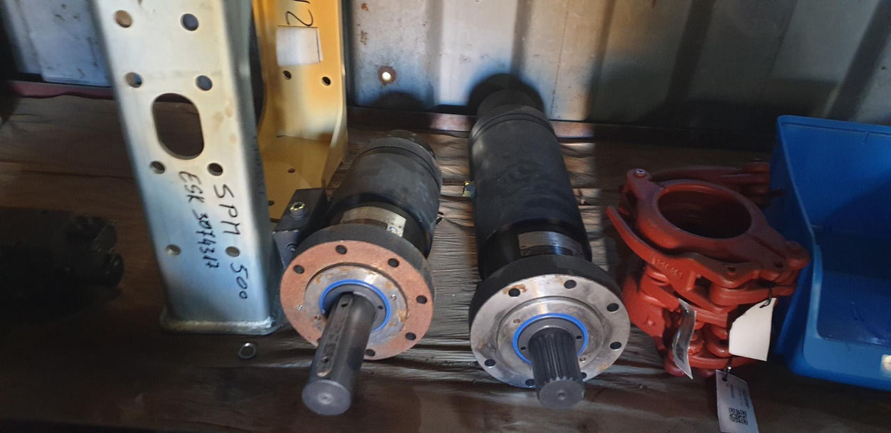 HKS DA--H 80 360º for PUTZMEISTER SPM 500 ESK1602791 for Putzmeister SPM 500 roadheader - Hidraulinis variklis: foto 1 HKS DA--H 80 360º for PUTZMEISTER SPM 500 ESK1602791 for Putzmeister SPM 500 roadheader - Hidraulinis variklis: foto 1