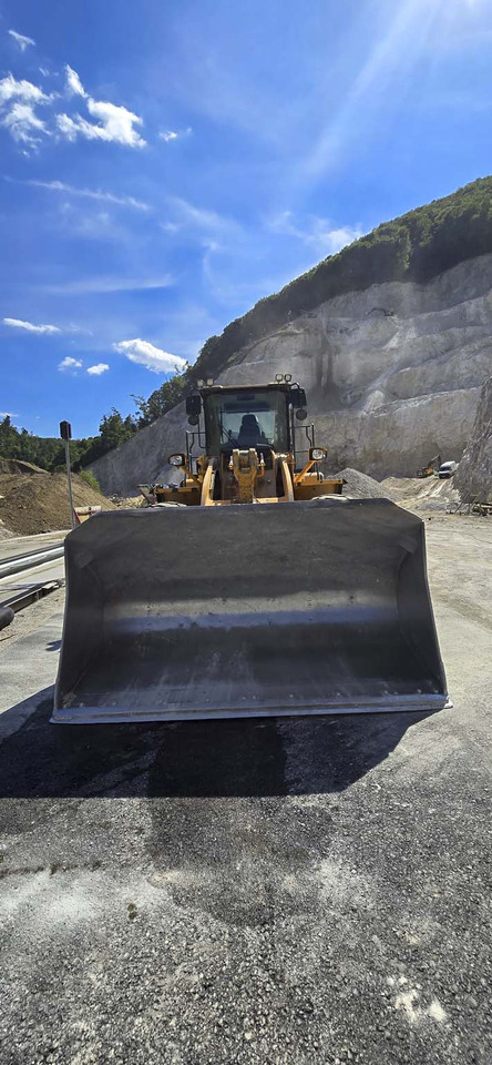 HYUNDAI HL970 - Ratinis krautuvas: foto 4 HYUNDAI HL970 - Ratinis krautuvas: foto 4