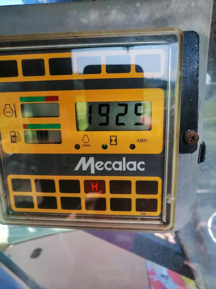 MECALAC 14 MXT - Ratinis ekskavatorius: foto 5 MECALAC 14 MXT - Ratinis ekskavatorius: foto 5