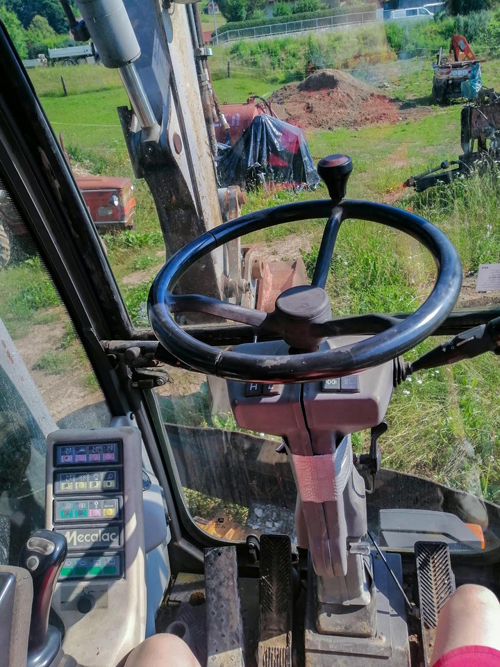 MECALAC 14 MXT - Ratinis ekskavatorius: foto 3 MECALAC 14 MXT - Ratinis ekskavatorius: foto 3