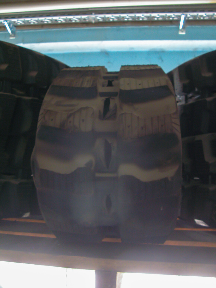 TAERYUK EW300X109X36 - Vikšrai - Ekskavatorius: foto 1 TAERYUK EW300X109X36 - Vikšrai - Ekskavatorius: foto 1