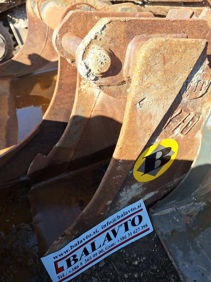 Trenching bucket 420 mm - Ekskavatoriaus kaušas: foto 2 Trenching bucket 420 mm - Ekskavatoriaus kaušas: foto 2