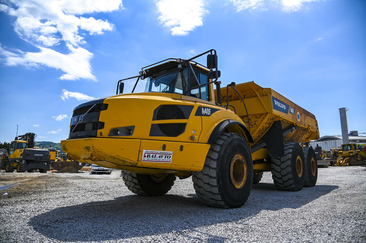 VOLVO A40F - Šarnyrinis savivartis: foto 1 VOLVO A40F - Šarnyrinis savivartis: foto 1
