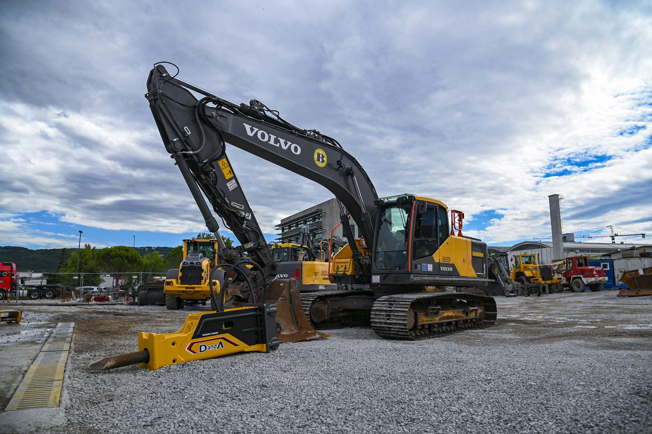 VOLVO EC220EL - Vikšrinis ekskavatorius: foto 4 VOLVO EC220EL - Vikšrinis ekskavatorius: foto 4
