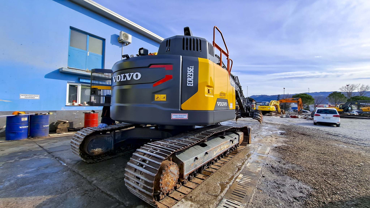 VOLVO ECR235EL - Vikšrinis ekskavatorius: foto 5 VOLVO ECR235EL - Vikšrinis ekskavatorius: foto 5