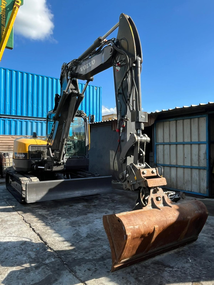 VOLVO ECR88D - Mini ekskavatorius: foto 2 VOLVO ECR88D - Mini ekskavatorius: foto 2