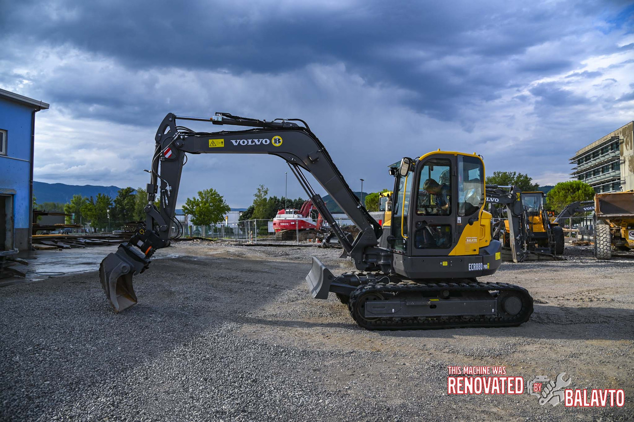 VOLVO ECR88D - Mini ekskavatorius: foto 3 VOLVO ECR88D - Mini ekskavatorius: foto 3