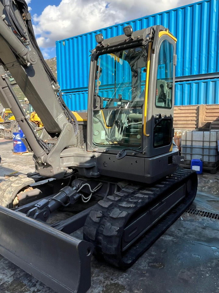 VOLVO ECR88D - Mini ekskavatorius: foto 5 VOLVO ECR88D - Mini ekskavatorius: foto 5