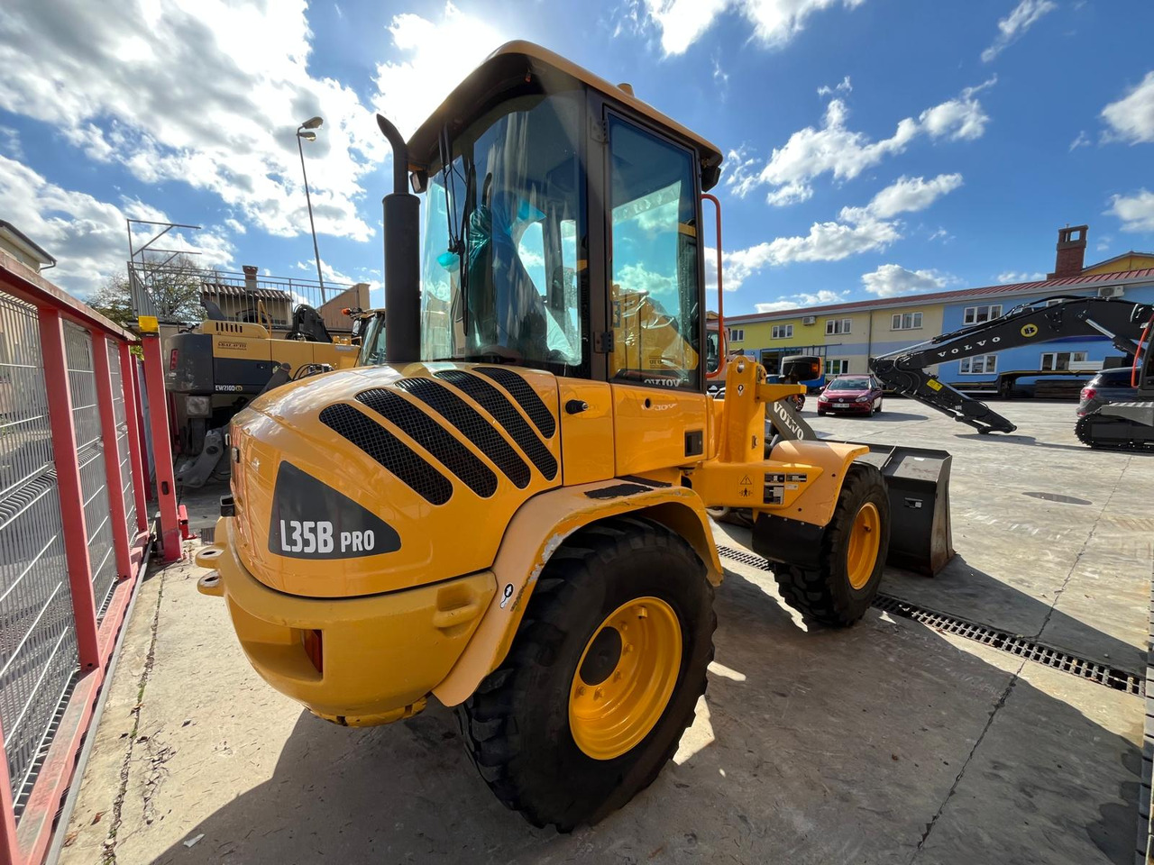 VOLVO L35B - Ratinis krautuvas: foto 4 VOLVO L35B - Ratinis krautuvas: foto 4
