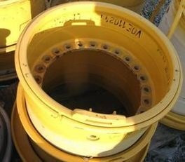 Volvo 25x22x3 wheel rim for tyres 26.5R25 - Ratlankis: foto 1 Volvo 25x22x3 wheel rim for tyres 26.5R25 - Ratlankis: foto 1