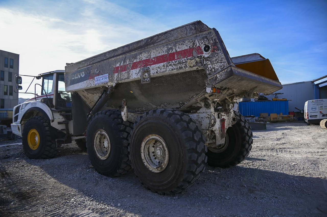 Volvo A35F - Šarnyrinis savivartis: foto 2 Volvo A35F - Šarnyrinis savivartis: foto 2