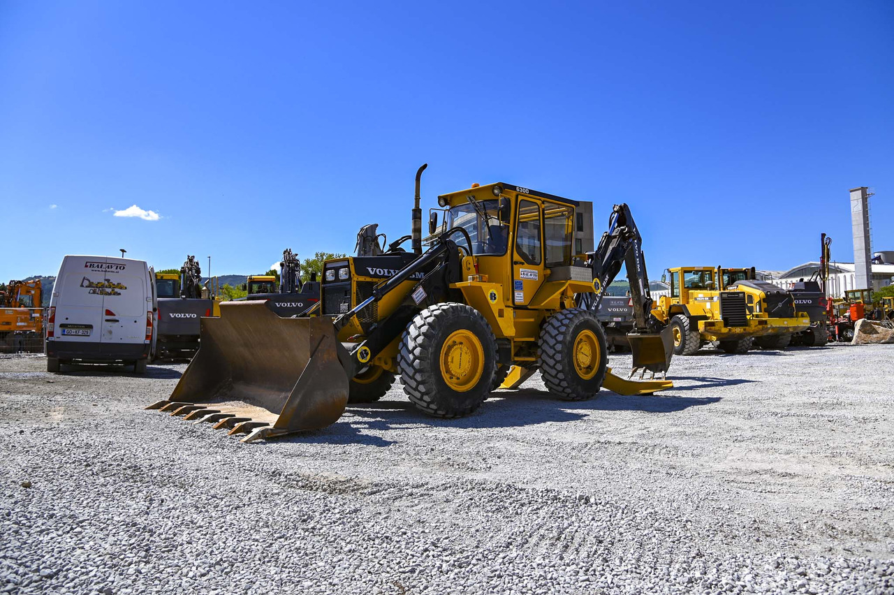 Volvo BM6300 - Ekskavatorius-krautuvas: foto 1 Volvo BM6300 - Ekskavatorius-krautuvas: foto 1