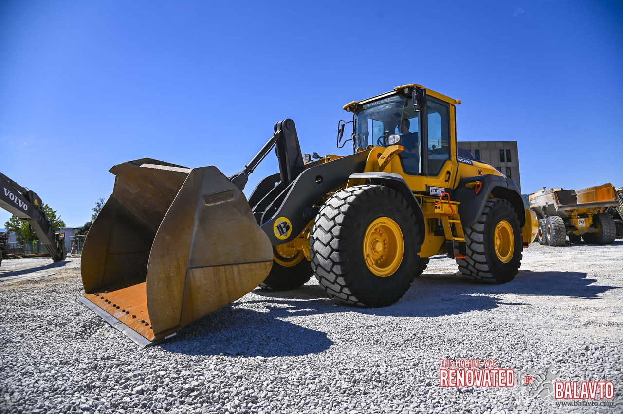 Volvo L120H - Ratinis krautuvas: foto 1 Volvo L120H - Ratinis krautuvas: foto 1