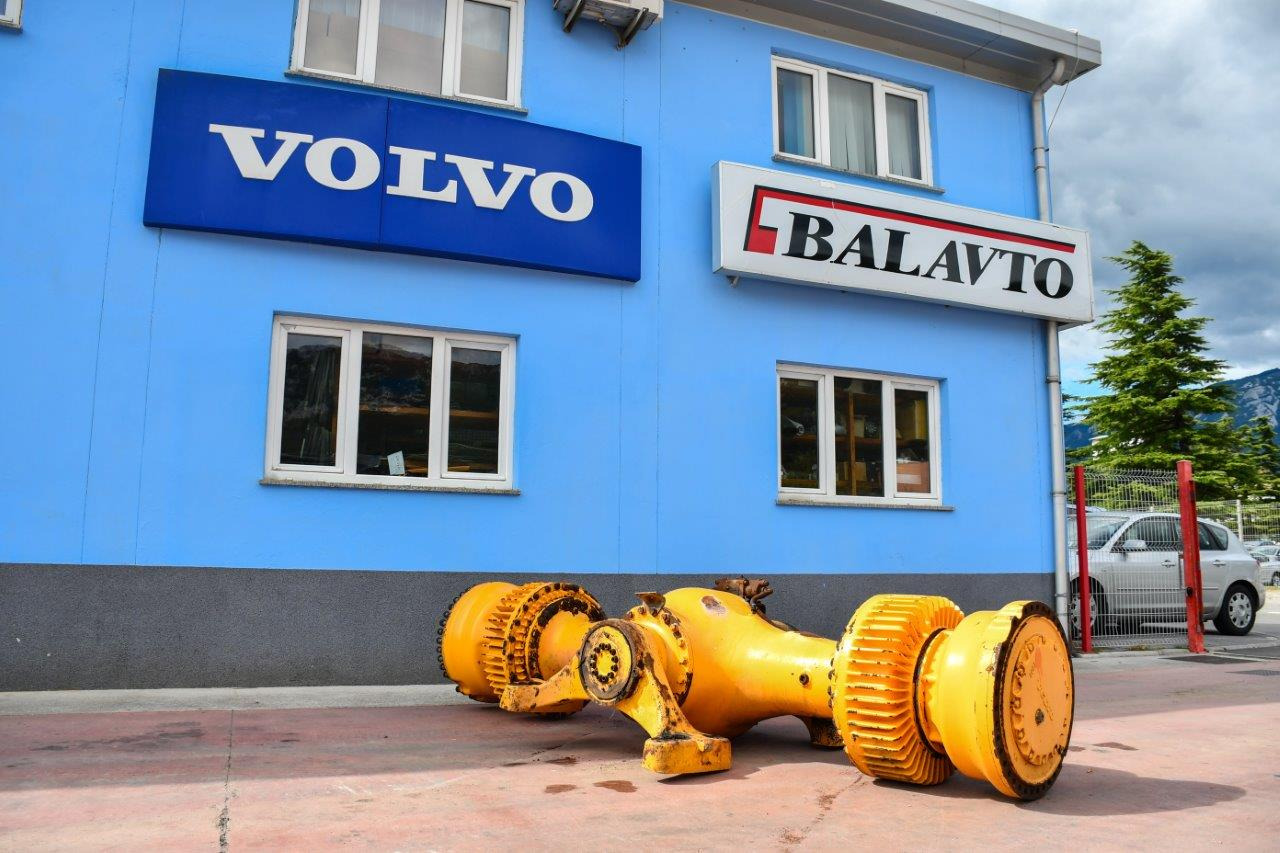 Volvo L350F - Ašis ir dalys - Ratinis krautuvas: foto 1 Volvo L350F - Ašis ir dalys - Ratinis krautuvas: foto 1