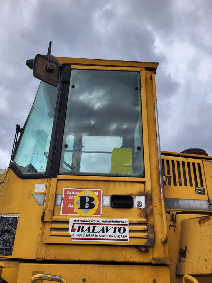 Volvo door - Durys ir dalys - Krautuvas: foto 1 Volvo door - Durys ir dalys - Krautuvas: foto 1