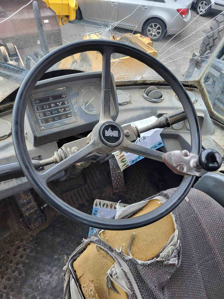 Volvo steering wheel - Vairas - Krautuvas: foto 1 Volvo steering wheel - Vairas - Krautuvas: foto 1