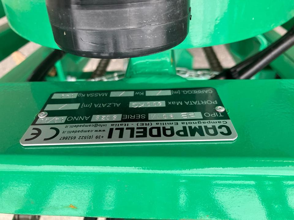 Heckstapler Dreipunkt mit Kistendrehgerät - Šakės: foto 5 Heckstapler Dreipunkt mit Kistendrehgerät - Šakės: foto 5