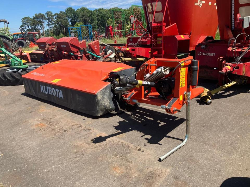Kubota DM 2028 Heckmäher baugleich Vicon Extra 228 - Šienapjovė: foto 1 Kubota DM 2028 Heckmäher baugleich Vicon Extra 228 - Šienapjovė: foto 1