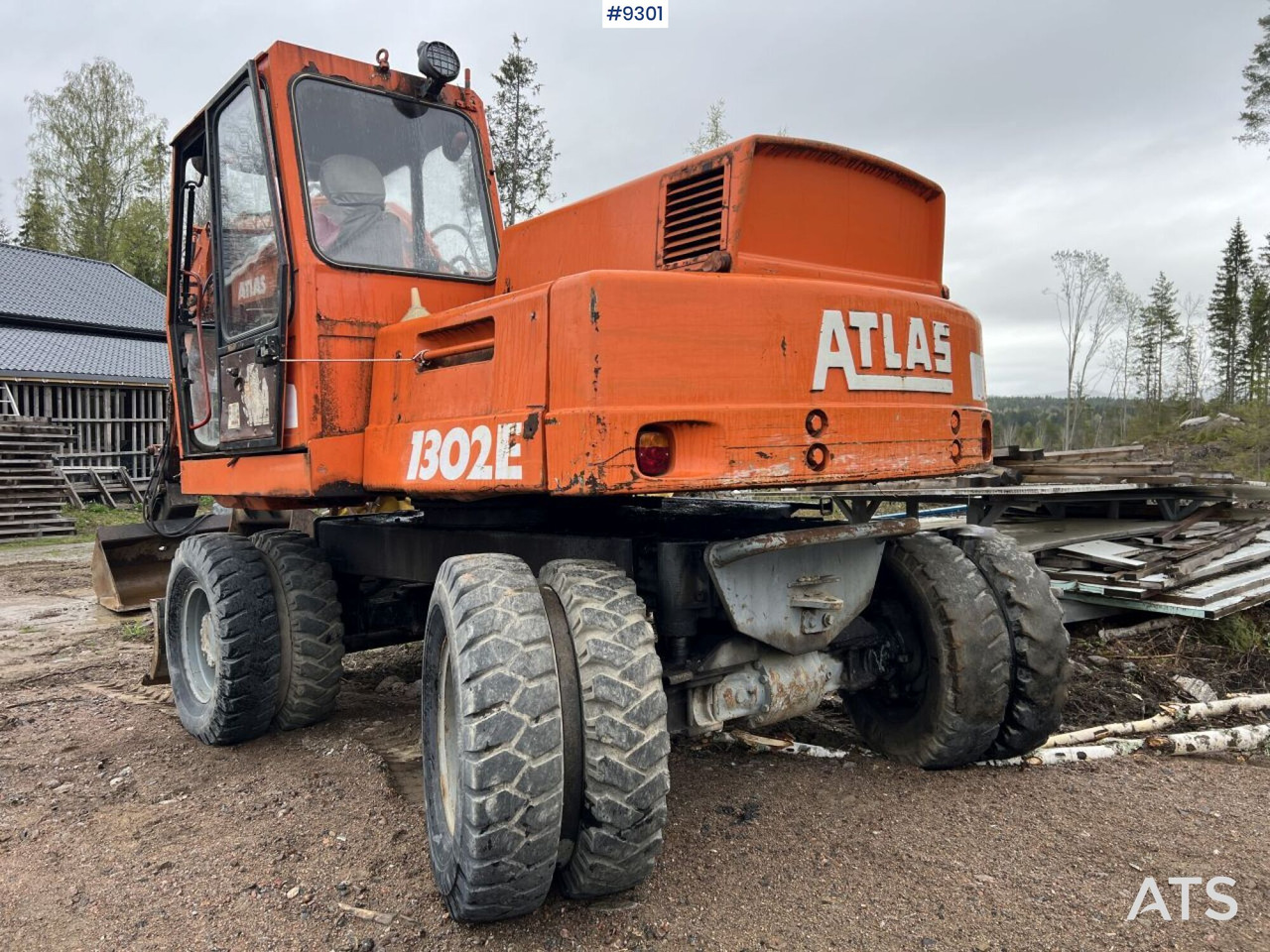 Atlas 1302 E Wheeled excavator with attachments (VIDEO) lizingą Atlas 1302 E Wheeled excavator with attachments (VIDEO): foto 8