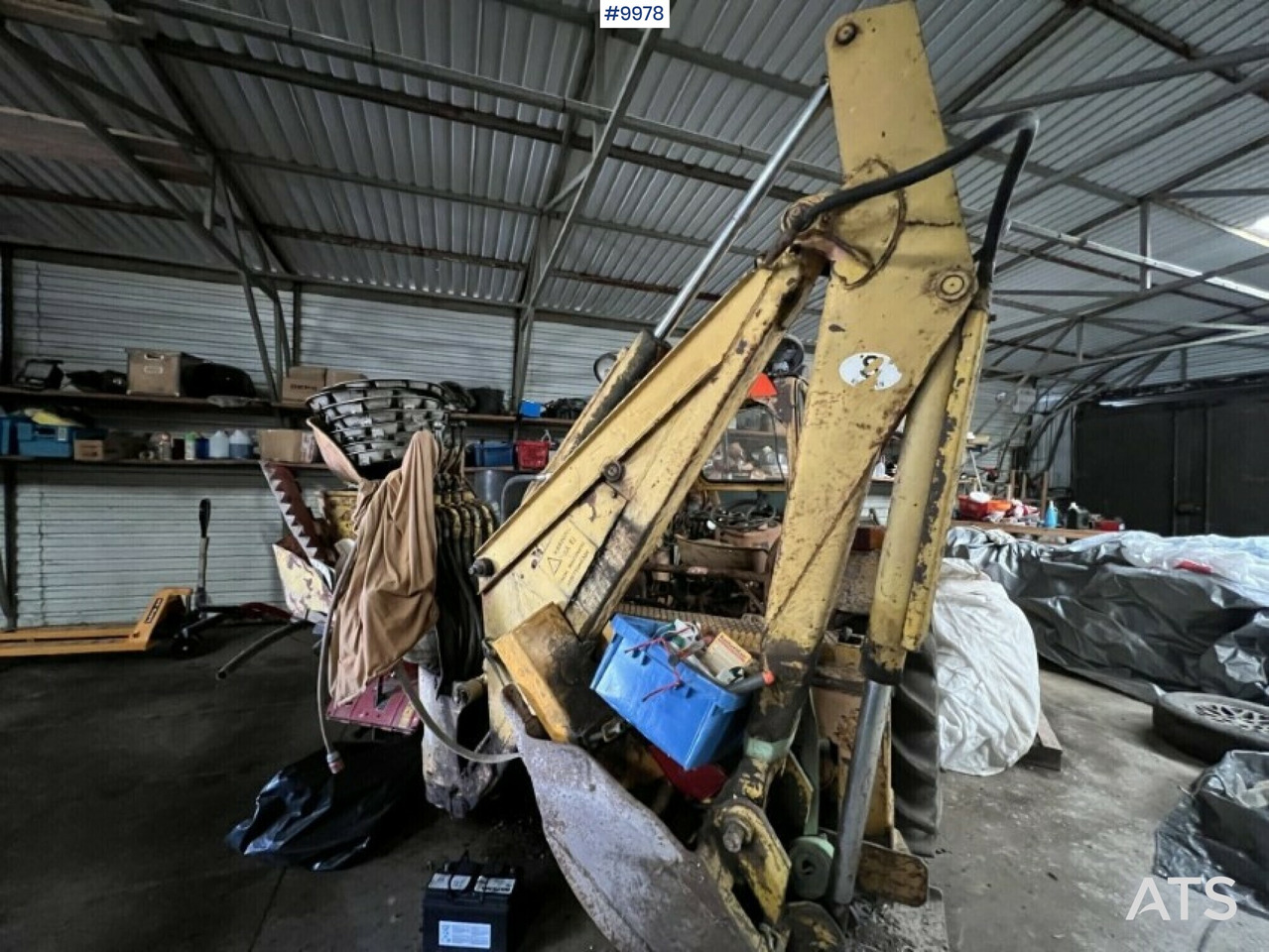 Backhoe loader- MASSEY-FERGUSON 203 - Traktorius: foto 5 Backhoe loader- MASSEY-FERGUSON 203 - Traktorius: foto 5