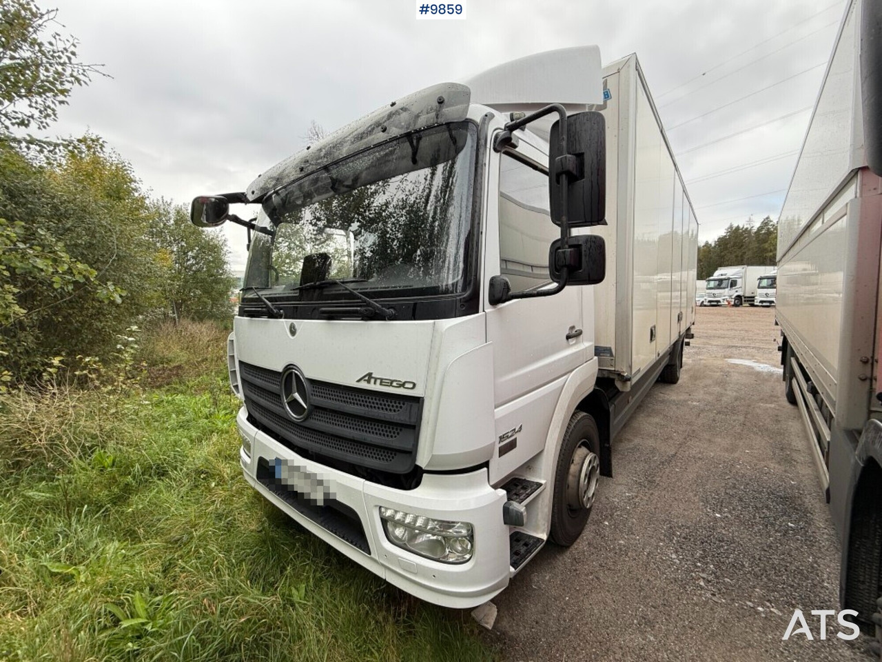 Box Truck Mercedes Benz Atego 1524 with openable side - Furgonas sunkvežimis: foto 1 Box Truck Mercedes Benz Atego 1524 with openable side - Furgonas sunkvežimis: foto 1