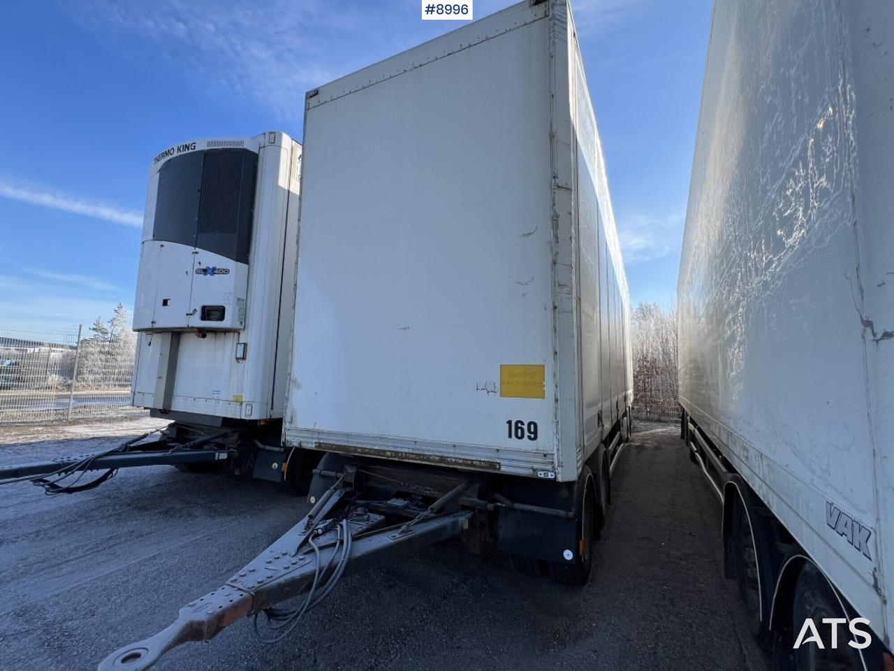 Box trailer EKERI L/L-4 - Furgonas priekaba: foto 1 Box trailer EKERI L/L-4 - Furgonas priekaba: foto 1