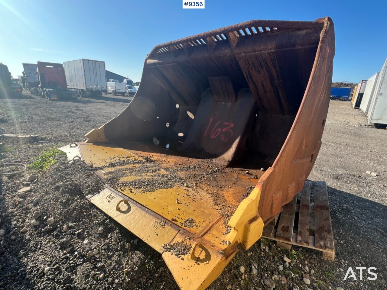 Bucket - for wheel loader Cat 980 - Statybinė įranga: foto 2 Bucket - for wheel loader Cat 980 - Statybinė įranga: foto 2