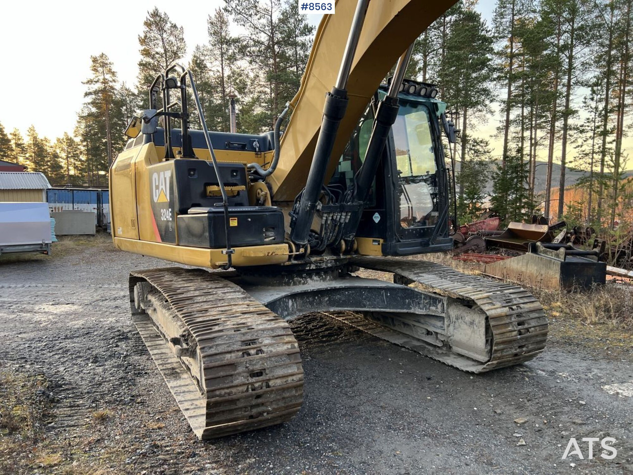 CAT 324 EL with Engcon tiltrotator and bucket (SEE VIDEO) - Vikšrinis ekskavatorius: foto 4 CAT 324 EL with Engcon tiltrotator and bucket (SEE VIDEO) - Vikšrinis ekskavatorius: foto 4